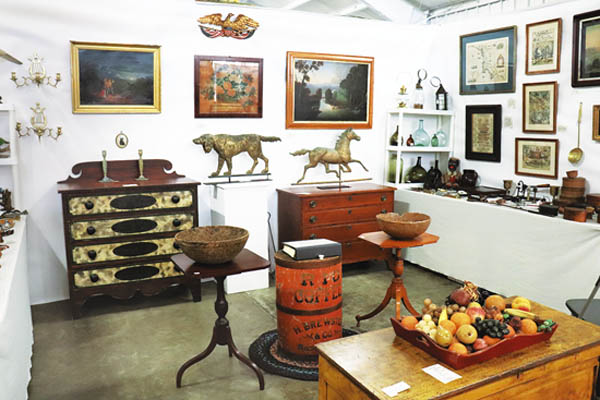Antiques and Auction News Article: Fall Antiques At Rhinebeck Slated For Columbus Day Weekend